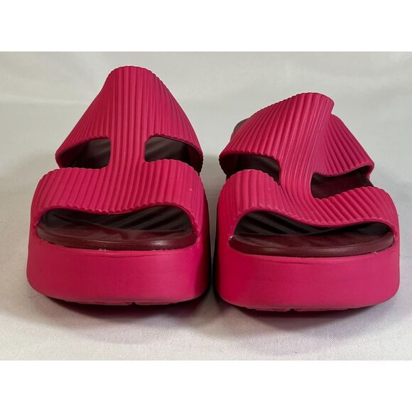 Crocs Women's Getaway Platform H-Strap Sandals Wedge for Women 8  Bright Pink - Picture 3 of 7